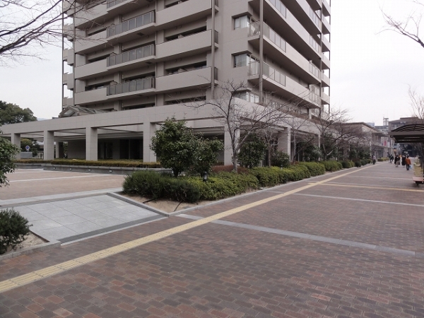 マンション 六湛寺町 セントラルガーデンタワー