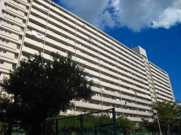 マンション 高須町 武庫川あおぞらのまち２５号棟